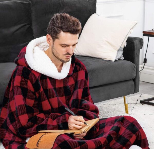 unisex long flannel blanket with sleeves